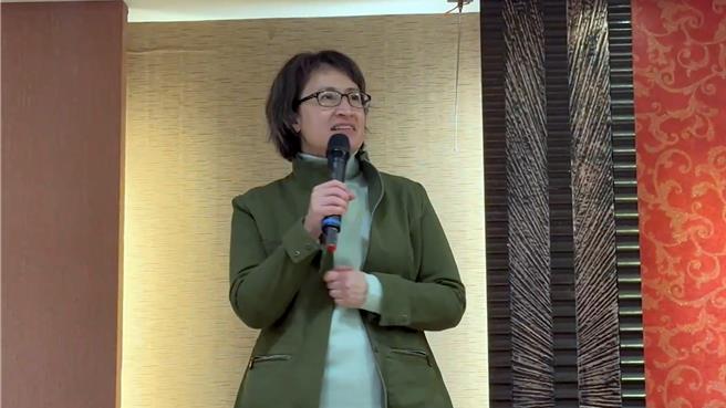 副總統當選人蕭美琴難忘廟口美食，向基隆市議長童子瑋喊話，別忘安排她再來「呷好料」。（讀者提供／張志康基隆傳真）