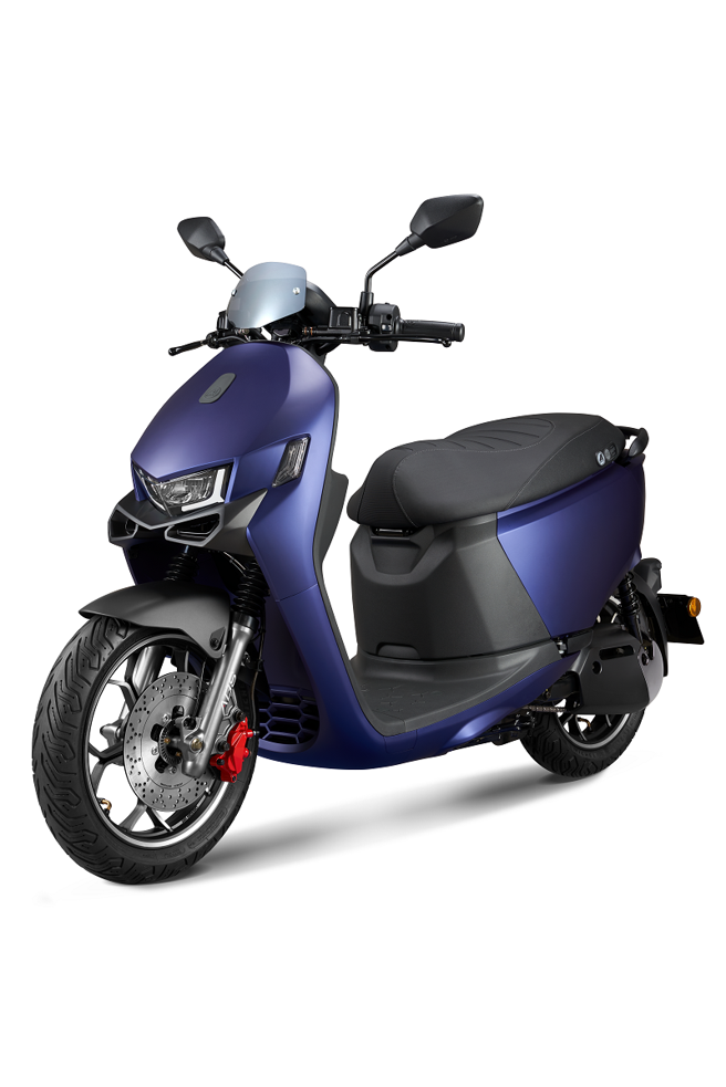 新光三越台北信义新天地福袋奖项，宏佳腾智慧电车Ai-1 Ultra ABS，价值10万9980元。（新光三越提供）