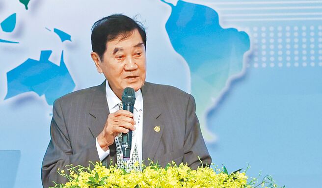 军中共谍案层出不穷，远景基金会董事长陈唐山呼吁国军做好内部稽查和危机管控，行政和立法部门也应深入检讨相关法规的疏漏，慎重思考适度恢復军事审判制度。（本报资料照片）