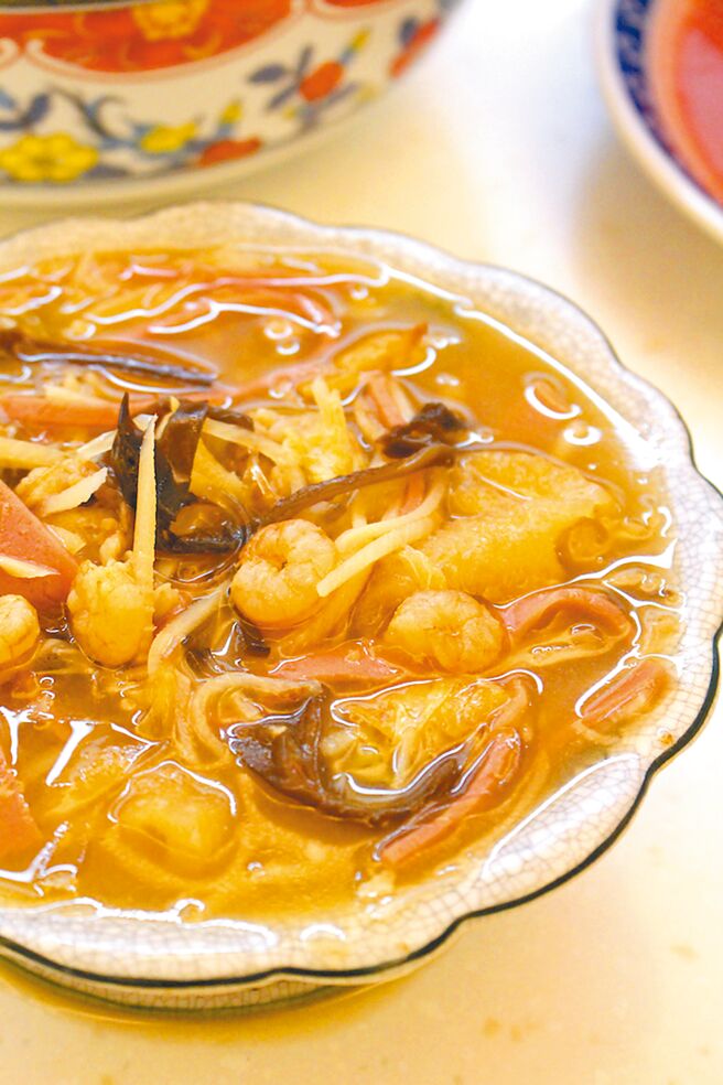 微風獨家Breeze Super黃婉玲老師烹飪教室紅燒羹，推薦價1400元。（微風提供）