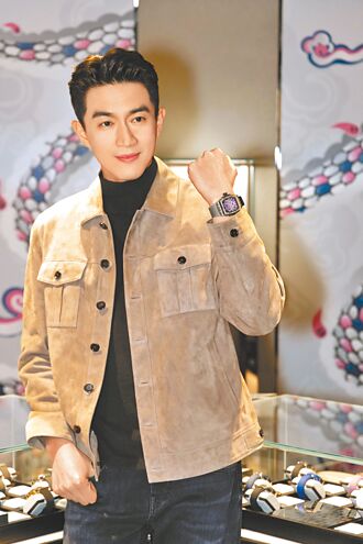 陆剧男神林更新 扮龙添祥瑞