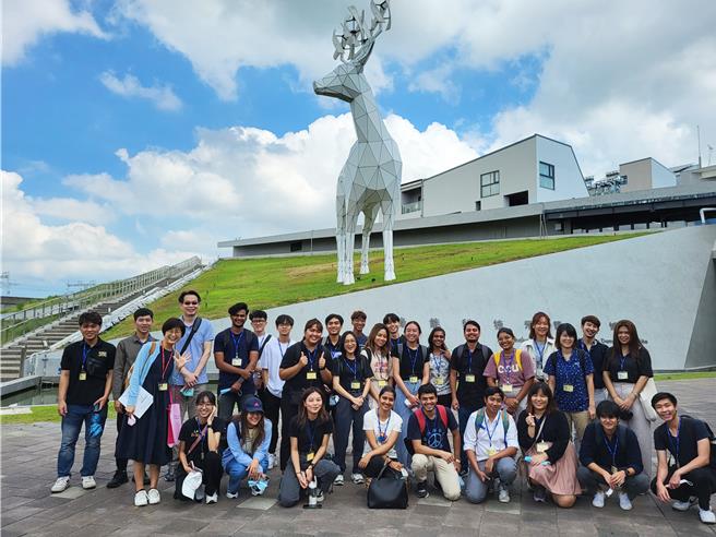 中正大學工學院多年來成功接待超過200名外國學子，許多優秀學員在蹲點計畫結束後，持續在台攻讀碩士、博士學位。（中正大學提供∕呂妍庭嘉義傳真）