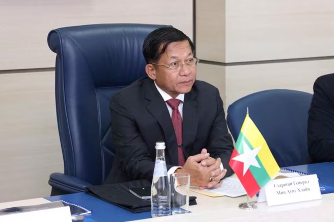 緬甸軍政府首領敏昂萊，他的部隊持續慘敗，聲望也持續下降。(圖/路透社)