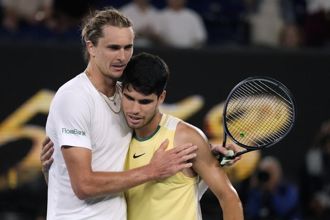 澳網》生涯最精采演出 小祖維瑞夫拍落小蠻牛挺進4強