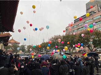遭割頸亡國中生今公祭 親友含淚放氣球送最後一程