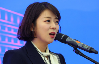 韓國國會女議員遭民眾持鈍器攻擊  施暴者當場被捕