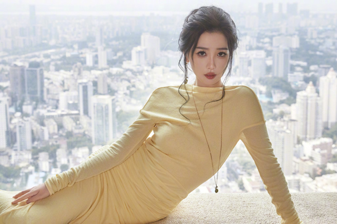 虞书欣演出《苍兰诀》小兰花一角走红。（图／虞书欣 微博）