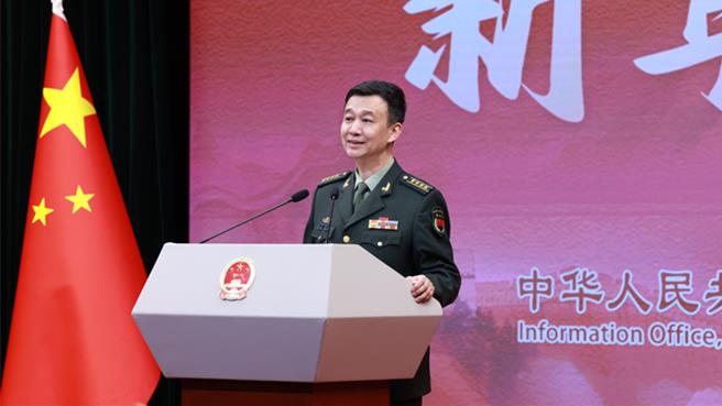 圖為大陸國防部新聞局局長、國防部新聞發言人吳謙。（摘自大陸國防部官網）