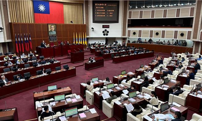 台北市民政局长陈永德认为内湖、南港两区的人口成长表现亮眼，未来有机会再增1个议员席次。图为北市议会议场。（本报资料照片）