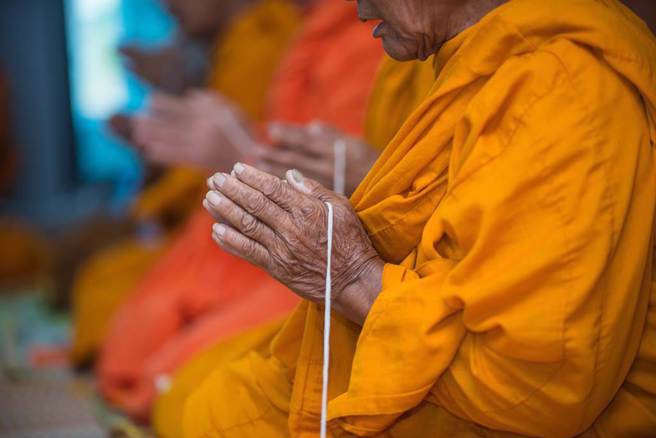 日本车站广播出现诵经声，原来是无线电频率干扰导致。（示意图：shutterstock／达志）