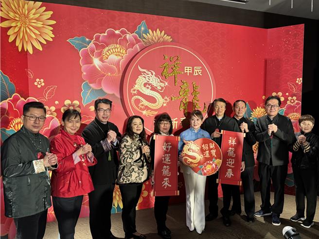 遠東SOGO董事長黃晴雯表示，百貨業景氣審慎樂觀、穩健成長，並預估SOGO全年業績上看533億元。(洪凱音攝影／洪凱音台北報導)