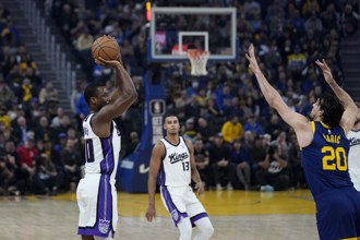 NBA》柯瑞轰33分却有致命失误 勇士1分饮恨不敌国王