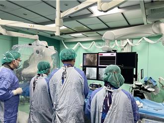 心臟無導線節律器自費需40多萬 「這醫院」助申請全額補助還免開刀