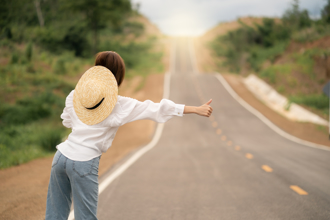 搭便車！好心司機變色狼 女大生險遭「肉償抵車資」