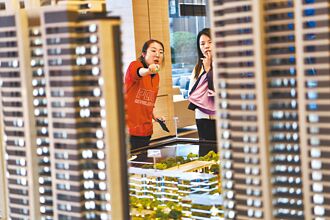 挺房市 陸擬再降房貸利率