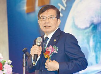 閃躲罷工修法爭議 「鋼鐵英雄」生鏽了