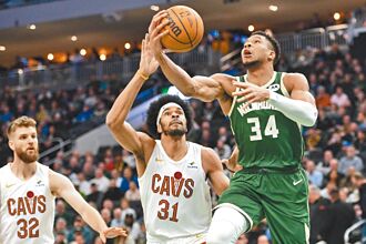 NBA》公鹿換帥首戰 斷騎士8連勝成功雪恥
