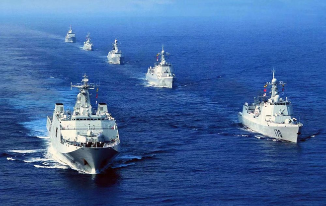 中共封锁台湾不会彻底绞杀所有商船航行，可能以防止运送武器为由要求所有进出台湾的商船前往大陆港口接受检查。（图／新浪网）

