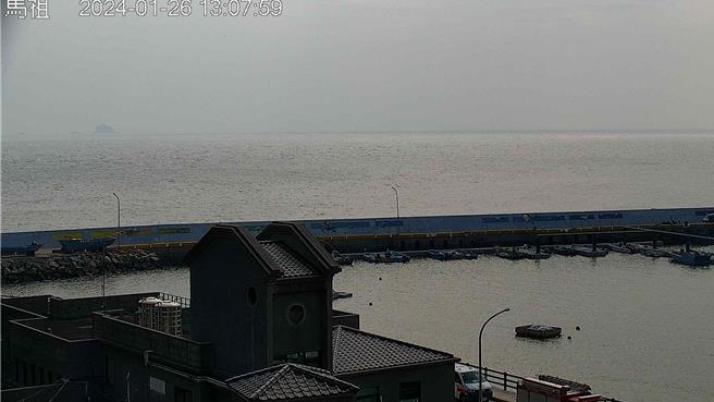 環境部預估明天晚間起，境外污染物伴隨東北風南下影響我國空氣品質。（翻攝自空品資訊網／林良齊台北傳真）