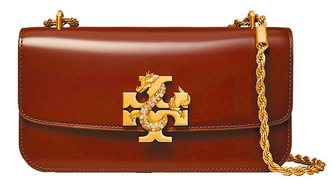 SOGO復興館TORY BURCH Eleanor矩形肩背包，3萬2900元。（SOGO提供）