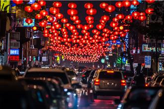 這地方年味最濃！2萬盞紅燈籠高掛街頭 