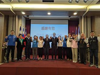 朱侯嘉义市感恩谢票 揪黄敏惠培养年轻人