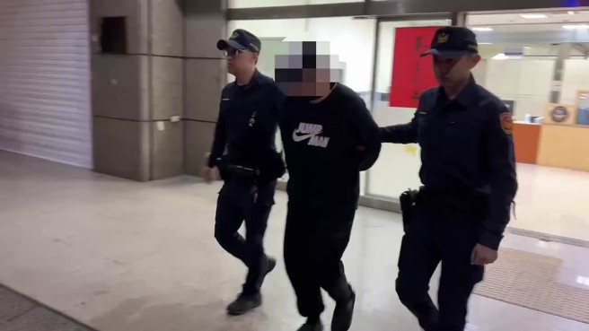 33岁柳姓男子因20万元借贷，遭28岁黄男持刀砍伤后逃逸，警方5小时内将犯嫌查缉到案。（翻摄画面）