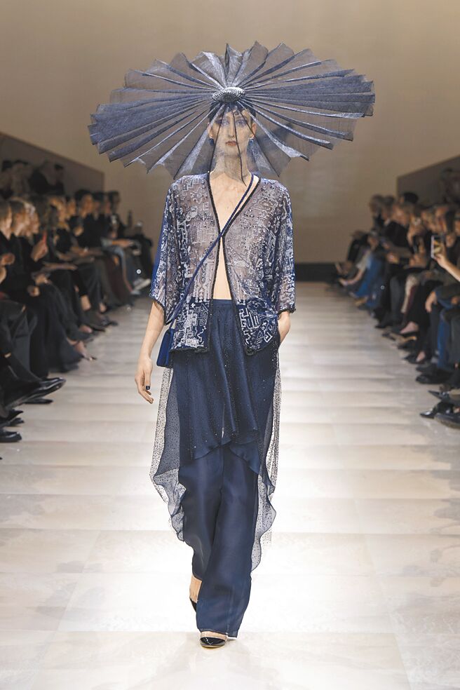 GIORGIO ARMANI PRIVE 2024春夏系列。（GIORGIO ARMANI提供）