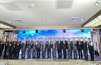 高市後備憲兵協會理事長交接 陳其邁讚：為社會帶來安定力量