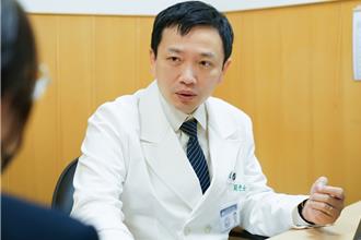 27歲男肛門有「細小突起」！檢查驚覺是這性病 醫內外兼施防再冒