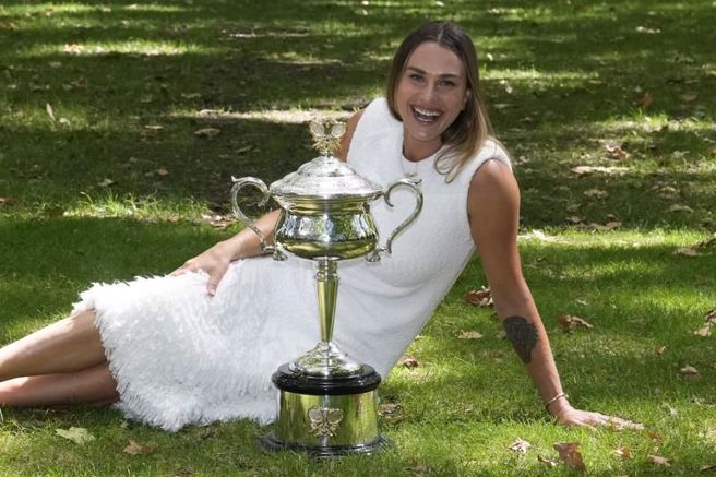 莎芭莲卡澳网女单2连霸。（美联社）