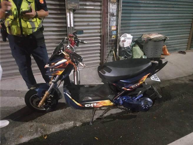 以彰化县来讲，从纳管到现在至少有8件死亡车祸，警方指出，骑微型电动二轮车虽不用驾照，但仍须遵守交通规则，才能安全上路，保护自己也保护他人。（本报资料照片）