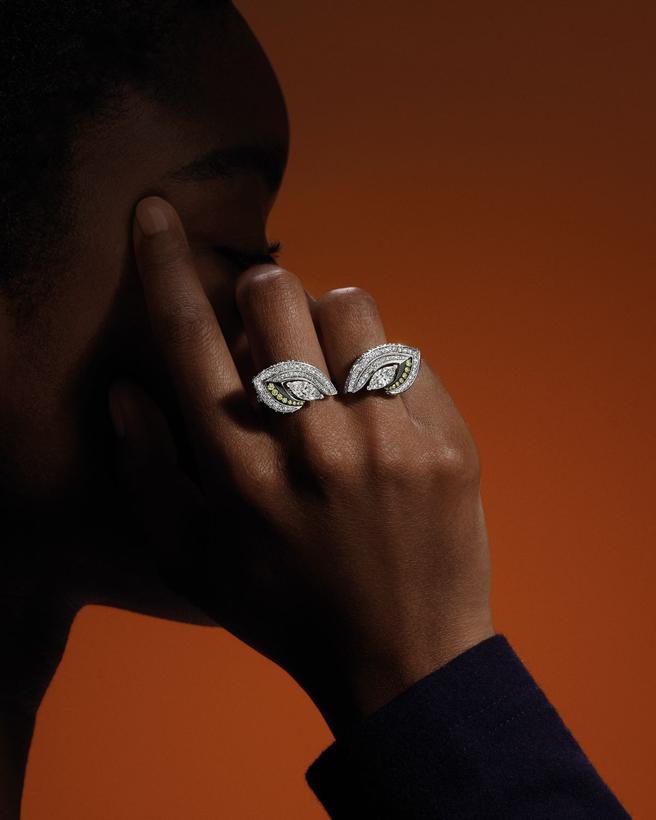 De Beers Forces of Nature系列珠寶，以豹的雙眼為主題打造戒指，409萬元。（De Beers提供）