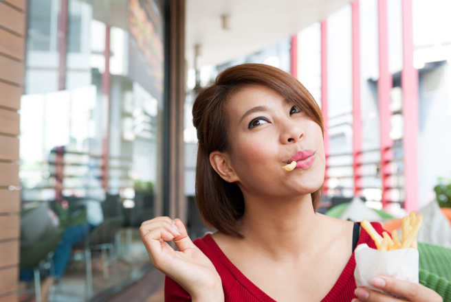 双子座过年不妨多吃点，身上有足够脂肪能让你年后工作更卖力，交出非常亮眼的成绩。（示意图： shutterstock／达志）