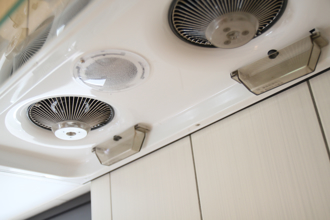 抽油烟机怎洗最乾净？她用全联1物免刷就变新：还飘果香