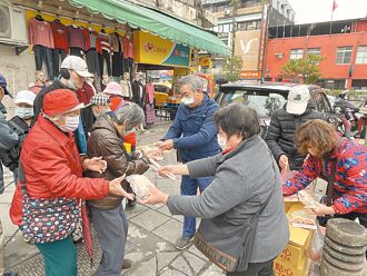 台北 刈包吉發送饅頭、便當 2／4再一波