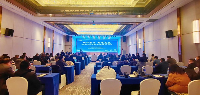 产业对接会现场两岸会员企业68家共襄盛举。（图／张红强摄）