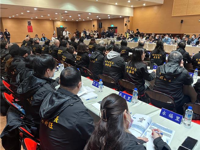 侯友宜率领市府团队来到永和国父纪念馆，与永和区里长展开首场行动治理座谈会。（高钧麟摄）