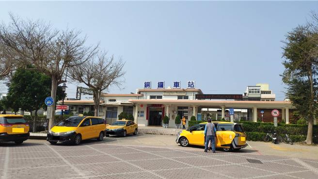 苗栗县计程车运费，春节期间７天将加收３成。（李京升摄）