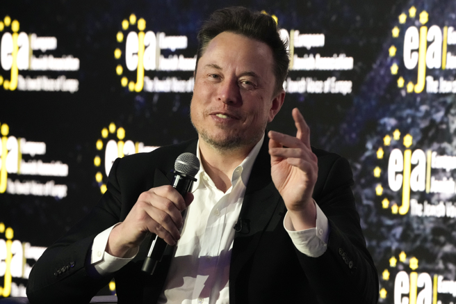 特斯拉执行长马斯克对公司业绩表现相当满意。（图／美联社）