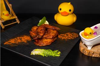 黃色小鴨也爆地獄哏！ 高市搶推「呱」張美食地圖