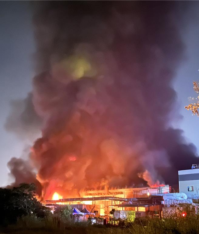 明揚大火釀10死，檢察官具體求刑董座5年徒刑。(本報資料照片)