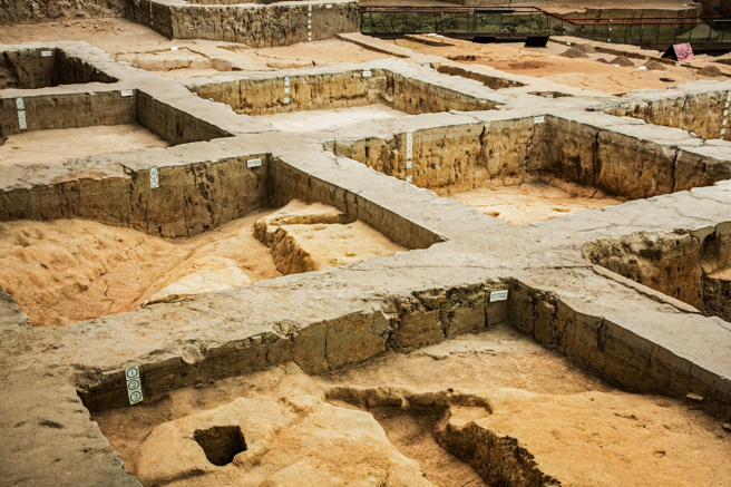 大陸考古學家發現開鑿於漢朝的「昆明池」遺址，起初是用於訓練水軍的設施之一。(示意圖/shutterstock/達志)