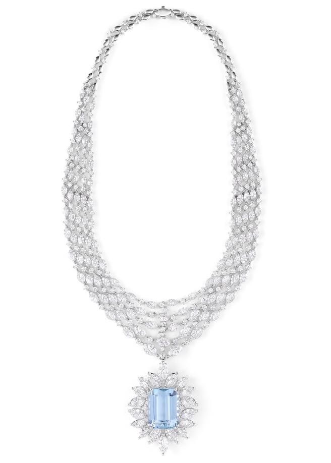 DAMIANI Absolute Emozioni 海水蓝宝石项炼，466万元。（DAMIANI提供）