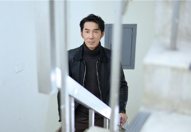 李李仁不管遇到多少風浪，家人永遠是他最在乎的。（陳俊吉攝）