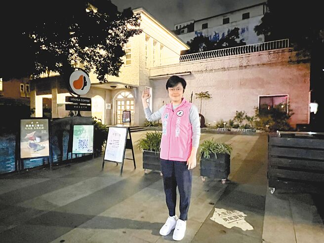 台中市政府每年斥資200多萬製播旅遊節目《小姐姐去哪兒》，藉以行銷台中，但市議員陳俞融抨擊，該節目2019年開播至今收視持續下滑，質疑浪費公帑也無法提升城市形象。（台中市議員陳俞融提供／林欣儀台中傳真）