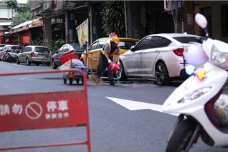 北市清潔隊員街頭談判2人遭刺死    凶手傷重保小命遭起訴