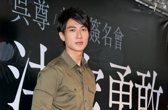 吳尊喊13歲女兒「二老婆」 刪文仍被網友嗆：不噁心嗎？