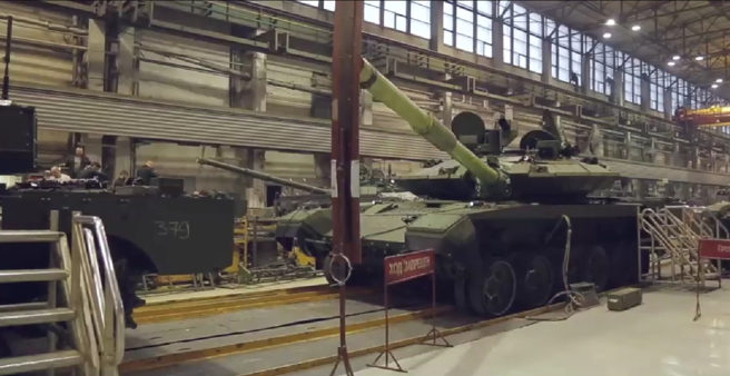 英國情報部門稱，俄羅斯的坦克生產量，足以彌補戰場上的損失。(圖/Uralmash )