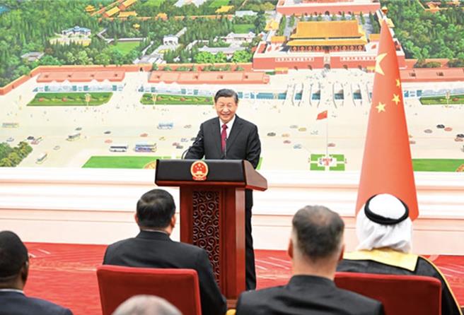 習近平接見阿富汗大使，塔利班尋求俄羅斯和伊朗的承認。（中國外交部官網）